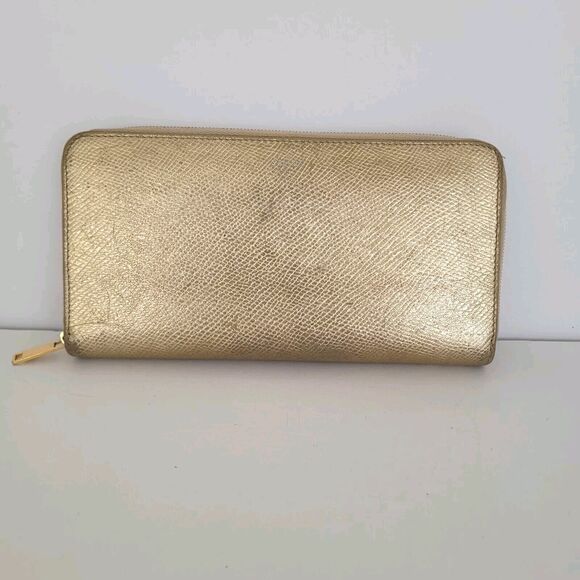 Celine Wallet Leather Gold Metali Card Bill Holder Large Zip Around Continental